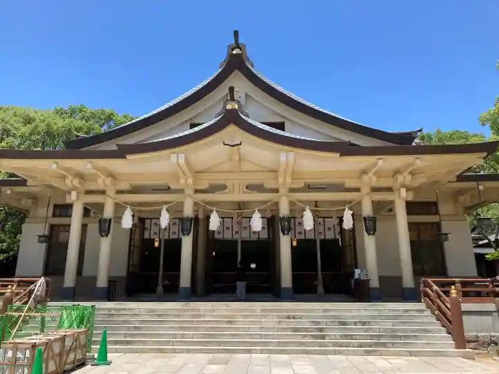 湊川神社の本殿・本堂