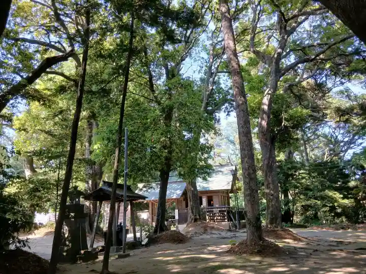 八王子神社の{uncategorized: "未分類", other: "その他", undefined: "問題あり", building: "その他建物", grave: "お墓", sacred_gate: "鳥居", guardian: "狛犬", statue: "像", buddha: "仏像", history: "歴史", nature: "自然", garden: "庭園", animal: "動物", pagoda: "塔", temizu: "手水舎", mountain_gate: "山門・神門", sanctuary: "本殿・本堂", subordinate: "末社・摂社", art: "芸術", scenery: "景色", jizo: "地蔵", ema: "絵馬", goshuin: "御朱印", omikuji: "おみくじ", items: "授与品その他", amulet: "お守り", goshuincho: "御朱印帳", eats: "食事", festival: "お祭り", votive_dance: "神楽", shichigosan: "七五三参", wedding: "結婚式", experience: "体験その他", initially: "初詣", around: "周辺", anti_infection: "感染症対策"}