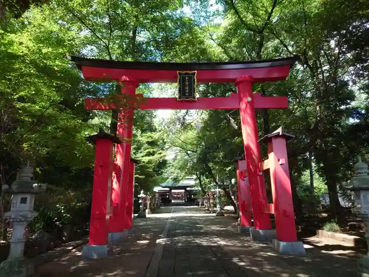 峯ヶ岡八幡神社の鳥居