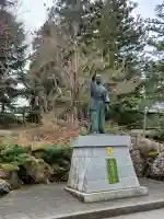 上杉神社の{uncategorized: "未分類", other: "その他", undefined: "問題あり", building: "その他建物", grave: "お墓", sacred_gate: "鳥居", guardian: "狛犬", statue: "像", buddha: "仏像", history: "歴史", nature: "自然", garden: "庭園", animal: "動物", pagoda: "塔", temizu: "手水舎", mountain_gate: "山門・神門", sanctuary: "本殿・本堂", subordinate: "末社・摂社", art: "芸術", scenery: "景色", jizo: "地蔵", ema: "絵馬", goshuin: "御朱印", omikuji: "おみくじ", items: "授与品その他", amulet: "お守り", goshuincho: "御朱印帳", eats: "食事", festival: "お祭り", votive_dance: "神楽", shichigosan: "七五三参", wedding: "結婚式", experience: "体験その他", initially: "初詣", around: "周辺", anti_infection: "感染症対策"}