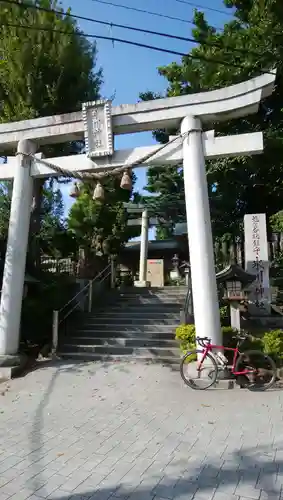 鳩ヶ谷氷川神社の鳥居