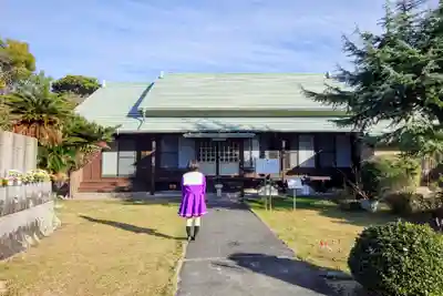 願成寺の本殿・本堂