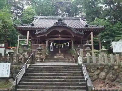 渭伊神社の本殿・本堂