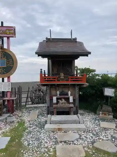 黄金持神社の本殿