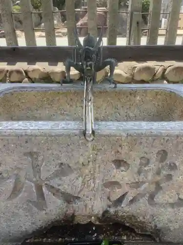 星神社の手水舎