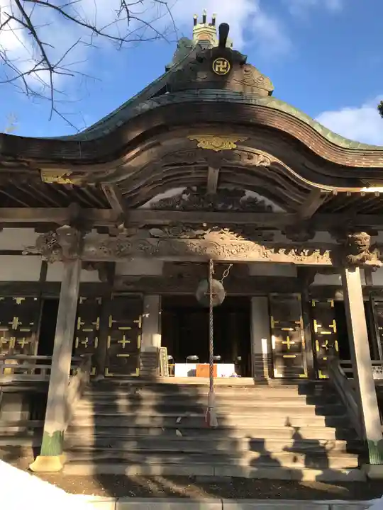 摩尼寺の本殿・本堂