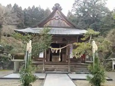 城野松尾神社の本殿