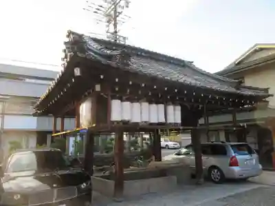 瀧尾神社の手水舎