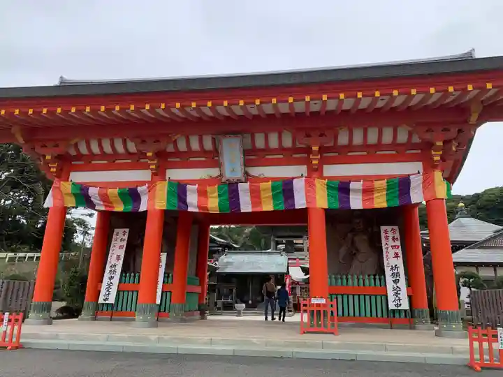 満願寺の山門・神門