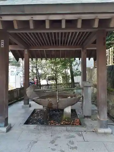 安積國造神社の手水