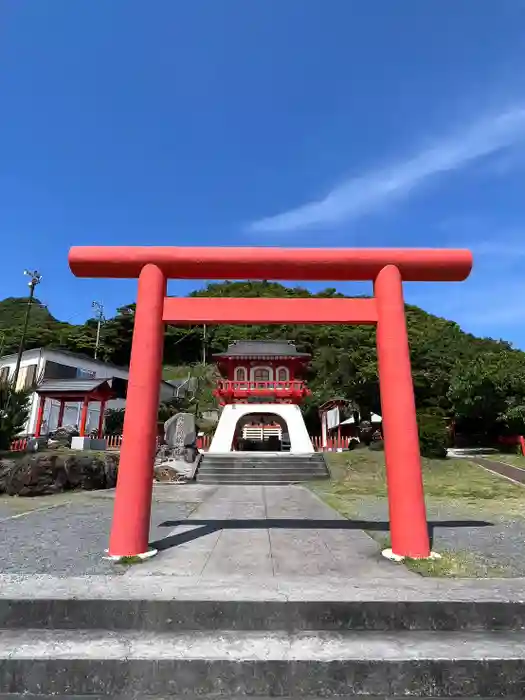 龍宮神社の鳥居