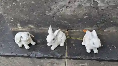 彌彦神社　(伊夜日子神社)の像