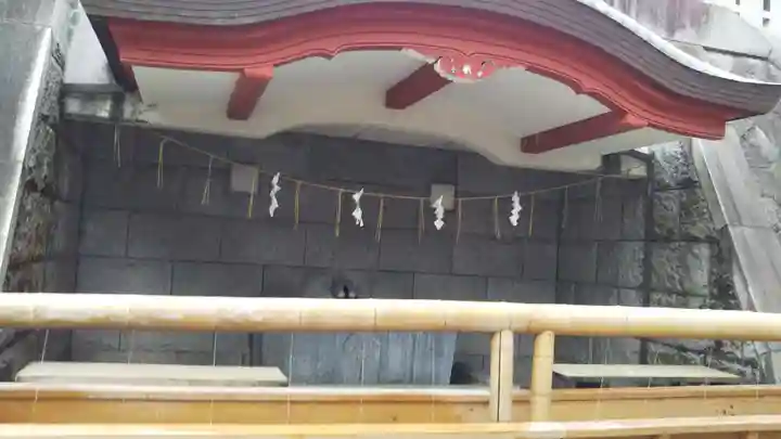 稲毛浅間神社の手水舎