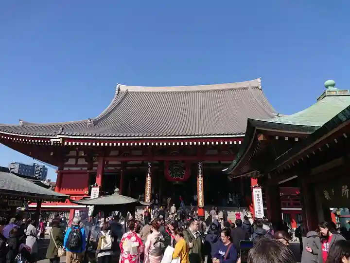 浅草寺の本殿・本堂
