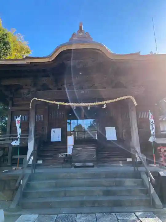 尾曳稲荷神社の本殿・本堂