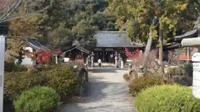 山梨岡神社(山梨県)