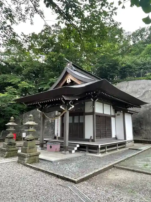 熊野神社の本殿