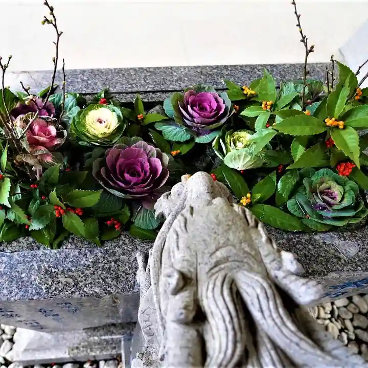 滑川神社 - 仕事と子どもの守り神の手水舎