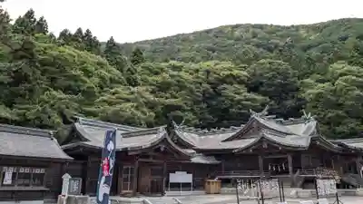 函館八幡宮の本殿・本堂