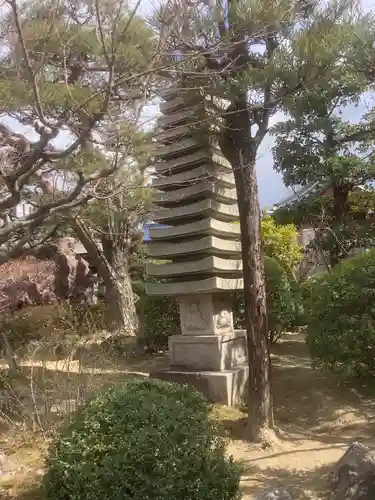 寳藏院の塔