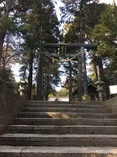 飽富神社の鳥居