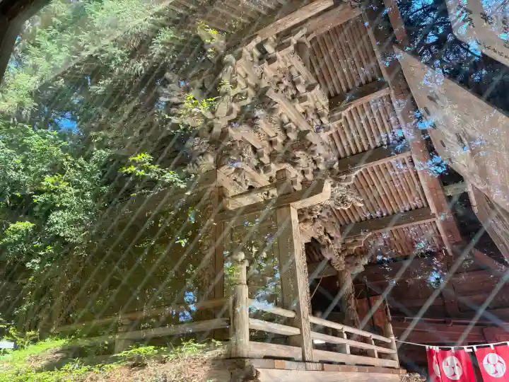 羽黒山神社の{uncategorized: "未分類", other: "その他", undefined: "問題あり", building: "その他建物", grave: "お墓", sacred_gate: "鳥居", guardian: "狛犬", statue: "像", buddha: "仏像", history: "歴史", nature: "自然", garden: "庭園", animal: "動物", pagoda: "塔", temizu: "手水舎", mountain_gate: "山門・神門", sanctuary: "本殿・本堂", subordinate: "末社・摂社", art: "芸術", scenery: "景色", jizo: "地蔵", ema: "絵馬", goshuin: "御朱印", omikuji: "おみくじ", items: "授与品その他", amulet: "お守り", goshuincho: "御朱印帳", eats: "食事", festival: "お祭り", votive_dance: "神楽", shichigosan: "七五三参", wedding: "結婚式", experience: "体験その他", initially: "初詣", around: "周辺", anti_infection: "感染症対策"}