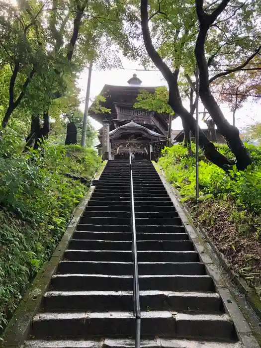 円通三匝堂（さざえ堂）の建物その他