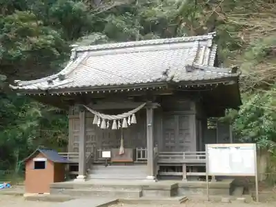 山の根熊野神社の本殿・本堂