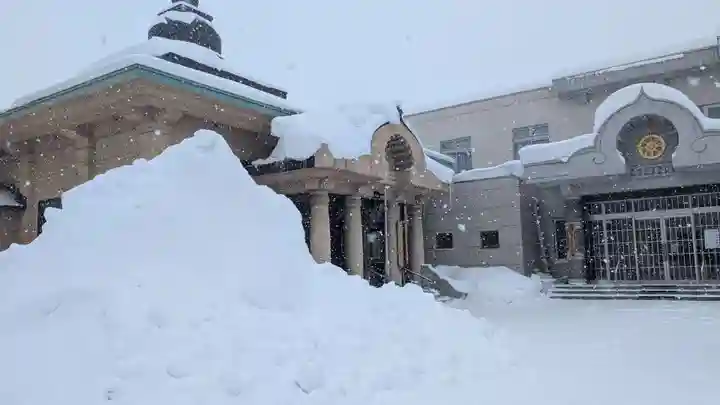 金峰寺の本殿・本堂