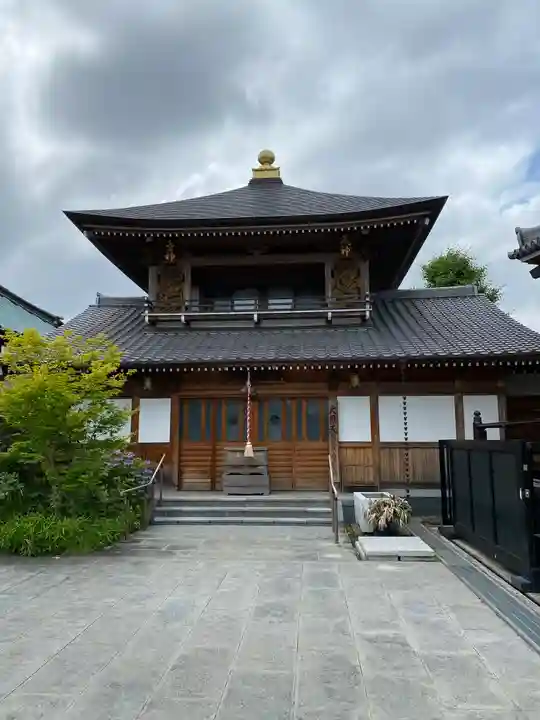 祥泉院の本殿・本堂