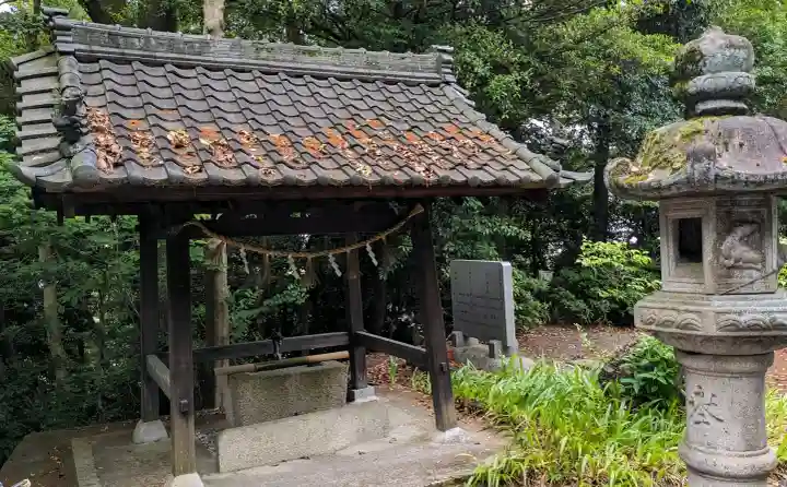 苗代神社の{uncategorized: "未分類", other: "その他", undefined: "問題あり", building: "その他建物", grave: "お墓", sacred_gate: "鳥居", guardian: "狛犬", statue: "像", buddha: "仏像", history: "歴史", nature: "自然", garden: "庭園", animal: "動物", pagoda: "塔", temizu: "手水舎", mountain_gate: "山門・神門", sanctuary: "本殿・本堂", subordinate: "末社・摂社", art: "芸術", scenery: "景色", jizo: "地蔵", ema: "絵馬", goshuin: "御朱印", omikuji: "おみくじ", items: "授与品その他", amulet: "お守り", goshuincho: "御朱印帳", eats: "食事", festival: "お祭り", votive_dance: "神楽", shichigosan: "七五三参", wedding: "結婚式", experience: "体験その他", initially: "初詣", around: "周辺", anti_infection: "感染症対策"}