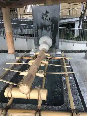 東郷神社の手水舎