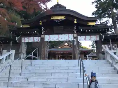 高麗神社の山門・神門