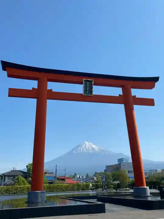 富士山本宮浅間大社(静岡県)