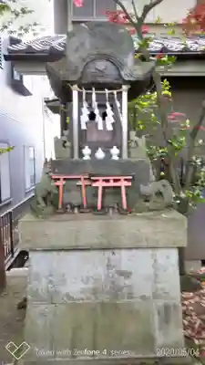 産千代稲荷神社の末社・摂社