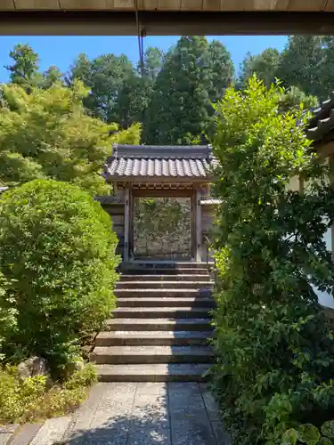 実光院の山門・神門