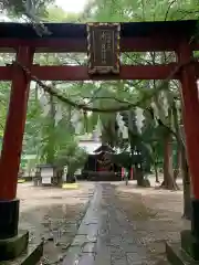 氷川女體神社の鳥居