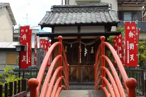 筑紫津神社の末社