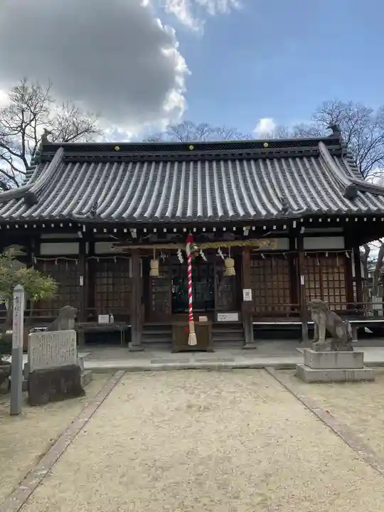 許麻神社の本殿・本堂