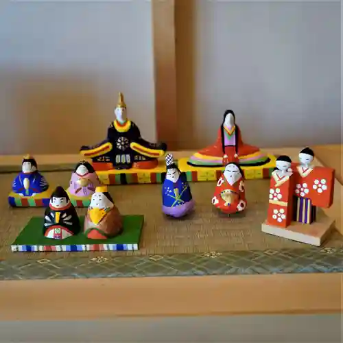 白根三吉神社のその他建物