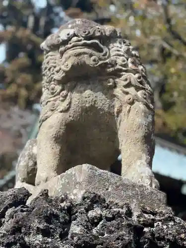 村山浅間神社の狛犬