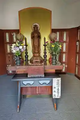回向院の仏像