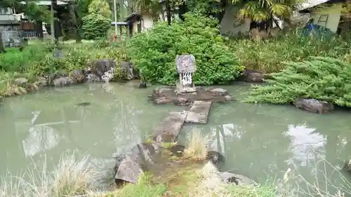 甲斐総社八幡神社の庭園