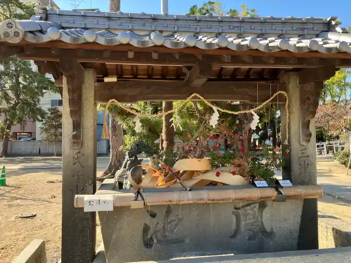 三津厳島神社の手水舎