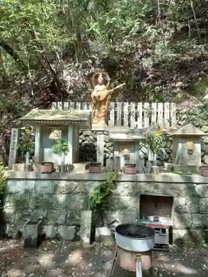 大本山七宝瀧寺(大阪府)