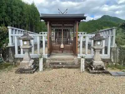 六柱神社(榛原石田)(奈良県)