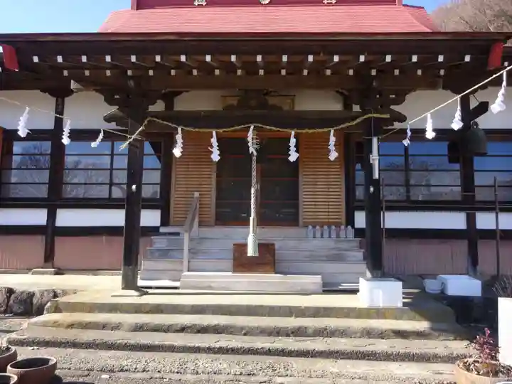 伊勢原 法泉寺の本殿・本堂