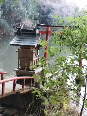 八大龍王弁財天大神の{uncategorized: "未分類", other: "その他", undefined: "問題あり", building: "その他建物", grave: "お墓", sacred_gate: "鳥居", guardian: "狛犬", statue: "像", buddha: "仏像", history: "歴史", nature: "自然", garden: "庭園", animal: "動物", pagoda: "塔", temizu: "手水舎", mountain_gate: "山門・神門", sanctuary: "本殿・本堂", subordinate: "末社・摂社", art: "芸術", scenery: "景色", jizo: "地蔵", ema: "絵馬", goshuin: "御朱印", omikuji: "おみくじ", items: "授与品その他", amulet: "お守り", goshuincho: "御朱印帳", eats: "食事", festival: "お祭り", votive_dance: "神楽", shichigosan: "七五三参", wedding: "結婚式", experience: "体験その他", initially: "初詣", around: "周辺", anti_infection: "感染症対策"}