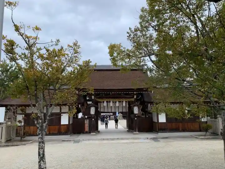 伊弉諾神宮の山門・神門