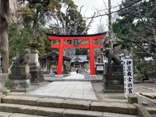 伊古奈比咩命神社の鳥居